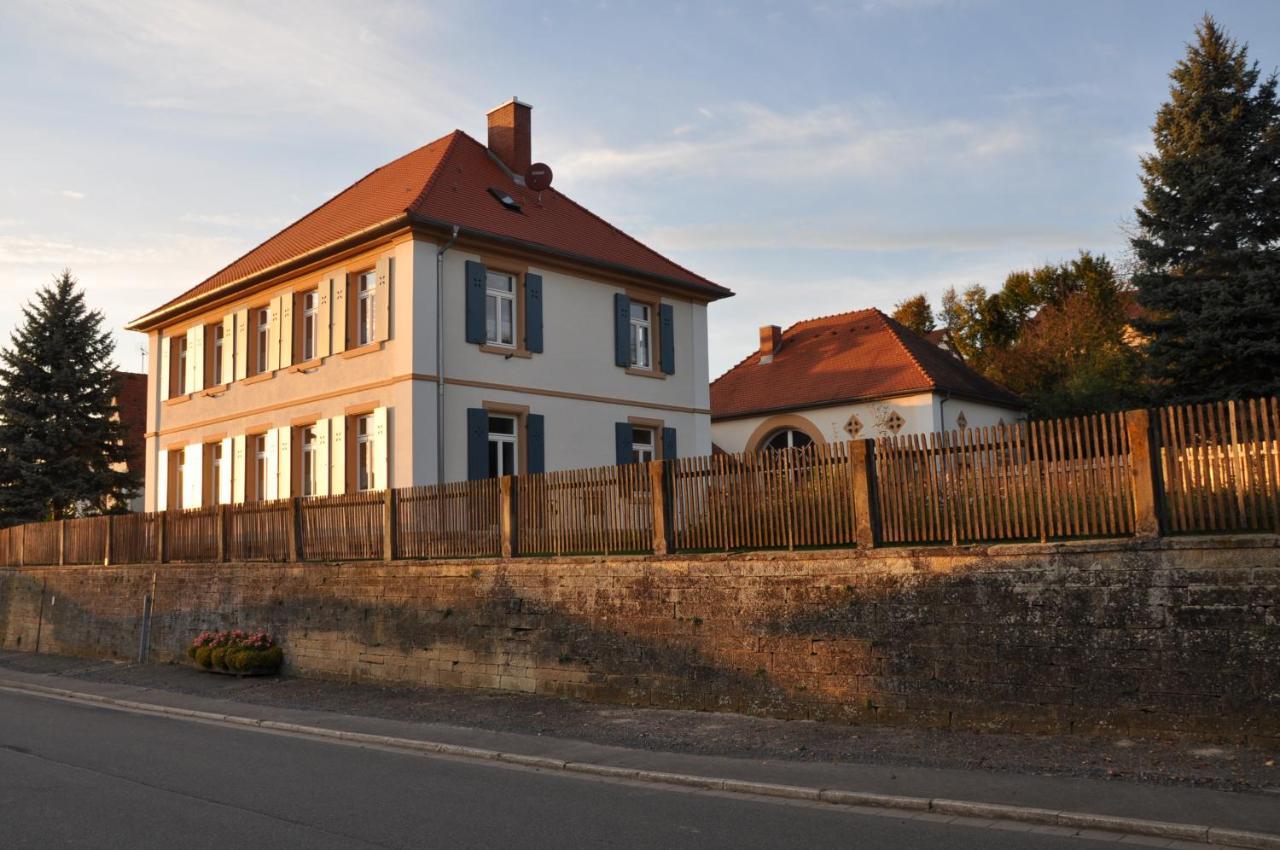 Ferienwohnung Altes Pfarrhaus Bargen Extérieur photo