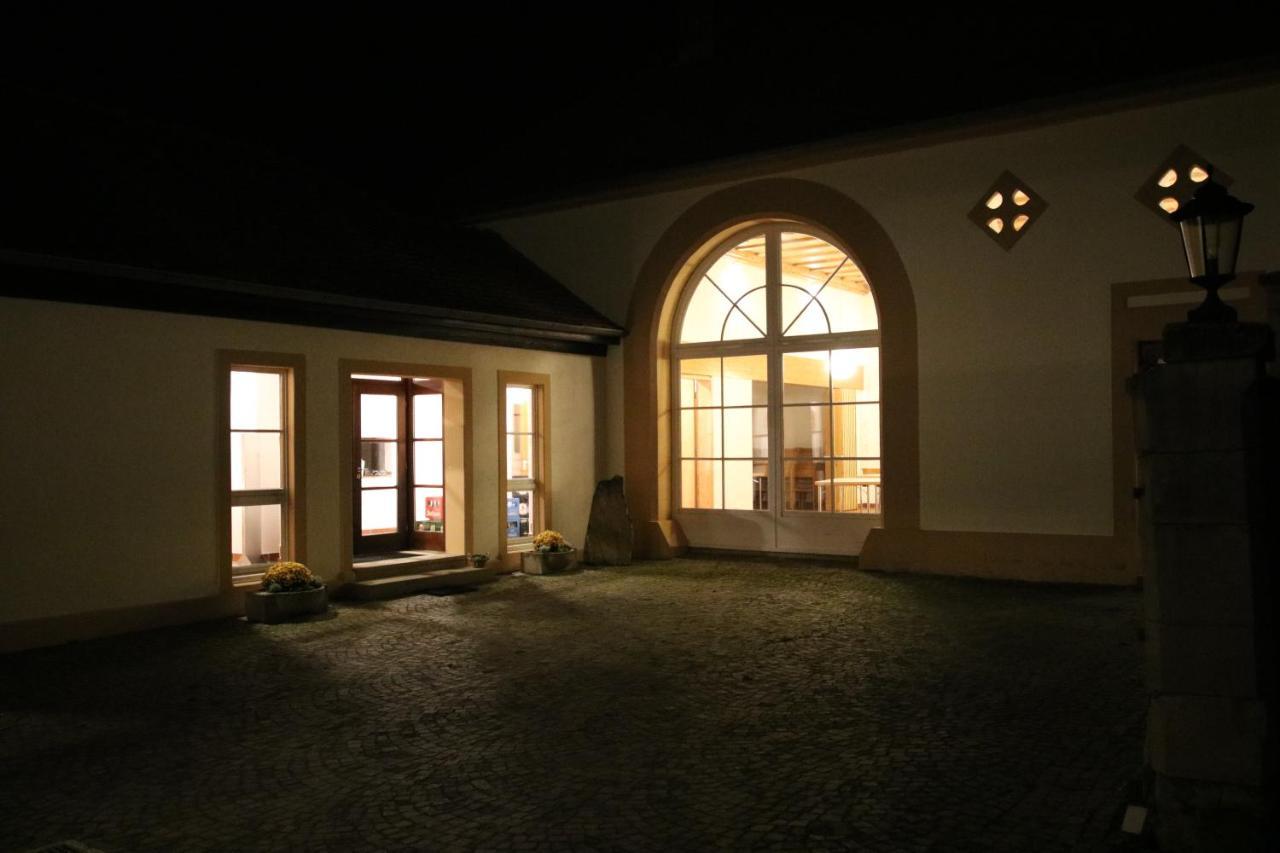 Ferienwohnung Altes Pfarrhaus Bargen Extérieur photo